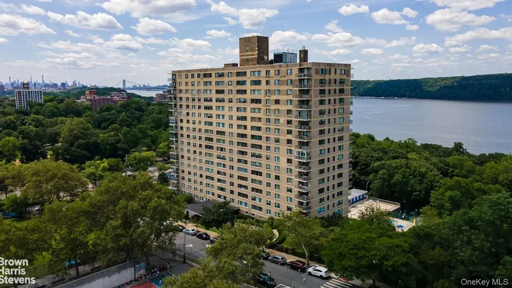 3671 Hudson Manor Terrace Bronx NY 10463