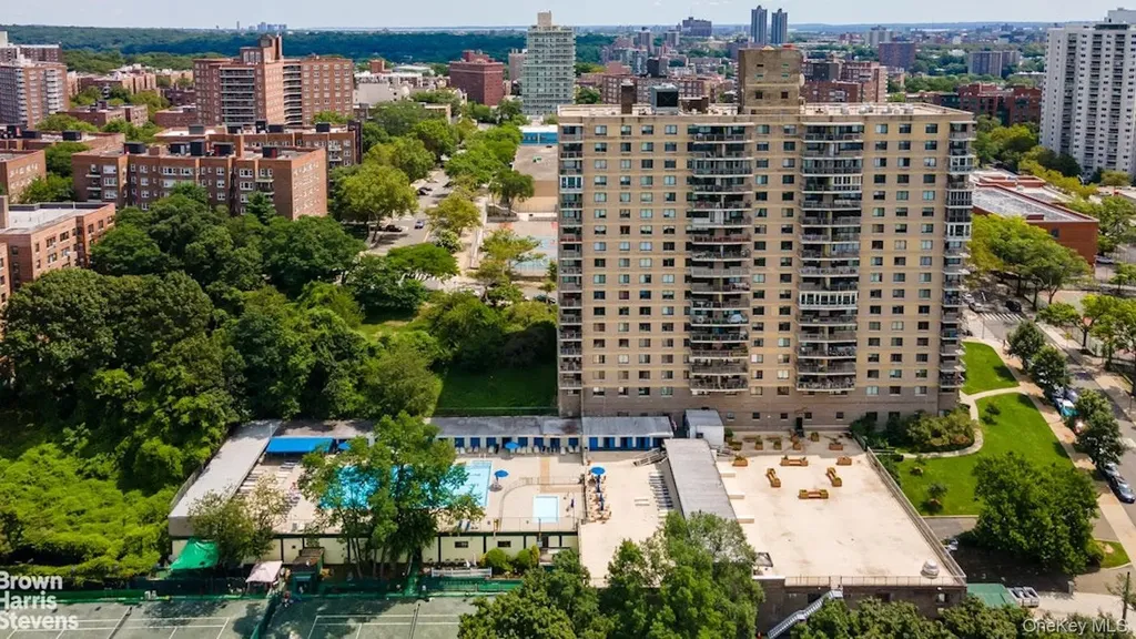 3671 Hudson Manor Terrace Bronx NY 10463