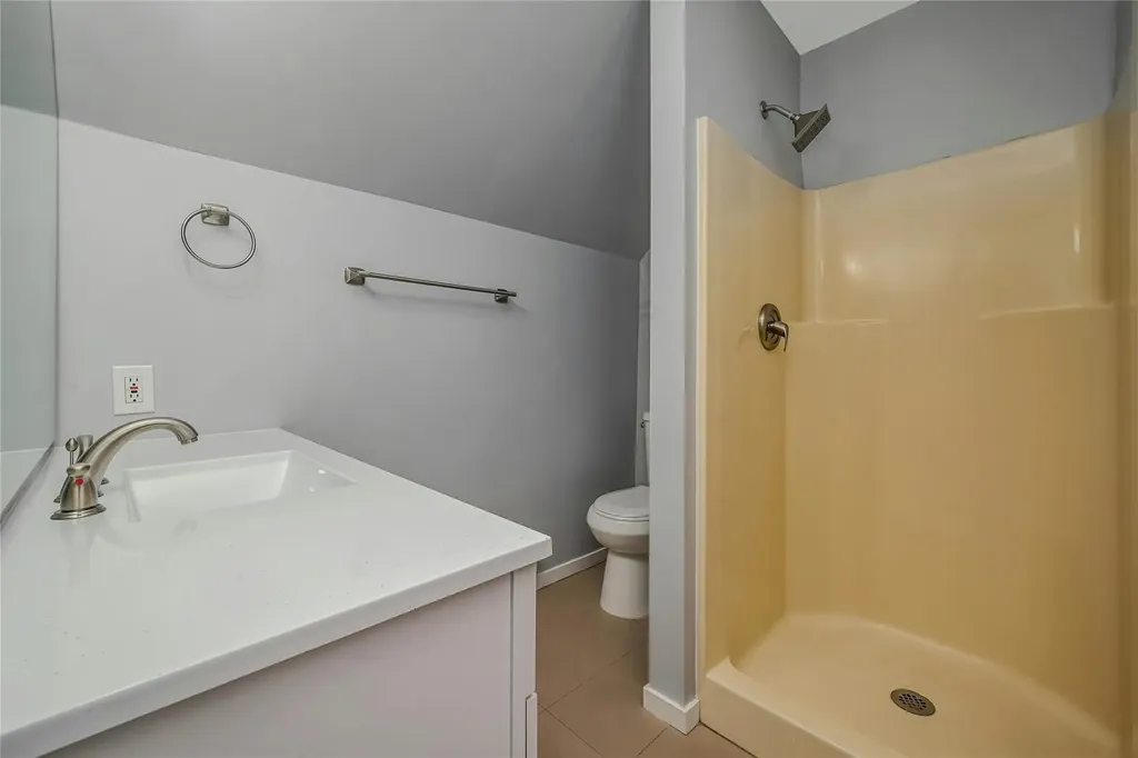31 Neptune Avenue Mastic NY 11950