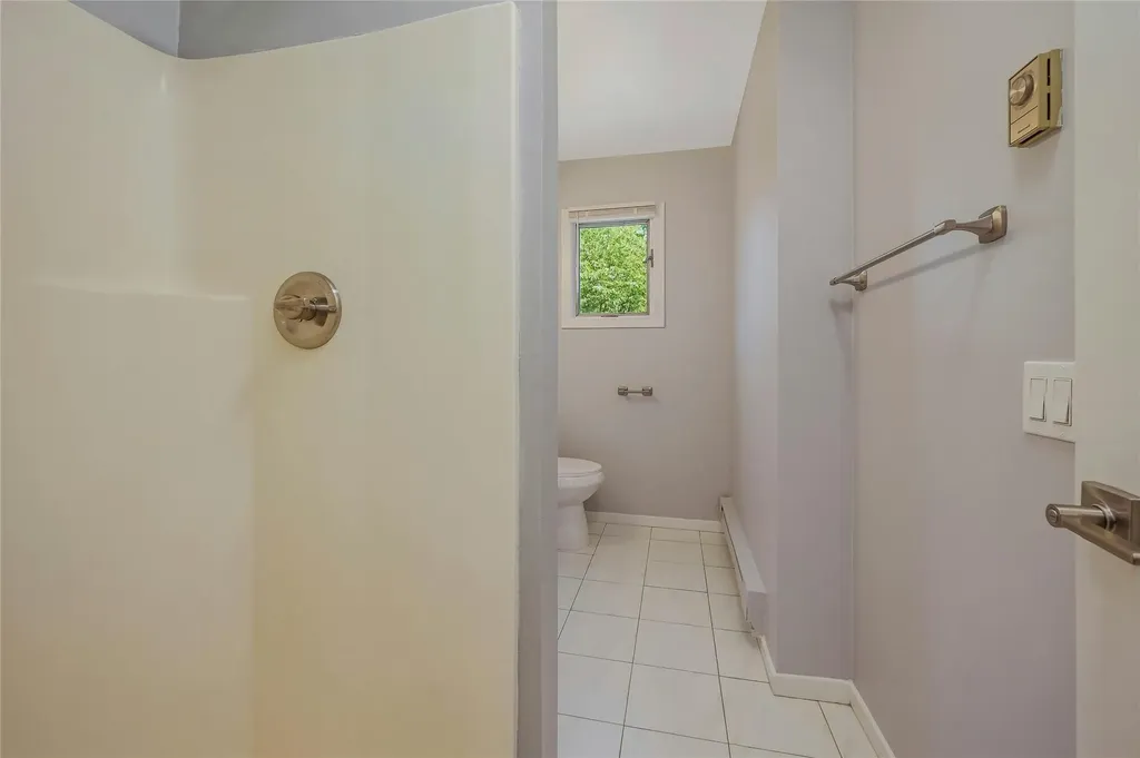 31 Neptune Avenue Mastic NY 11950