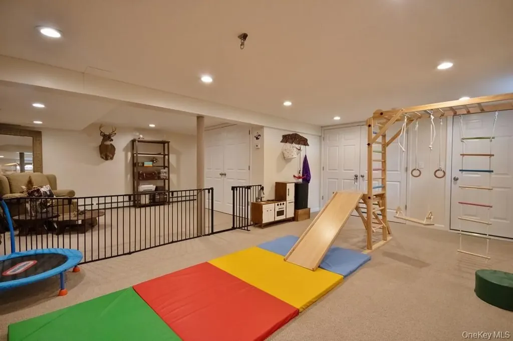 33 Crescent Drive Beacon NY 12508