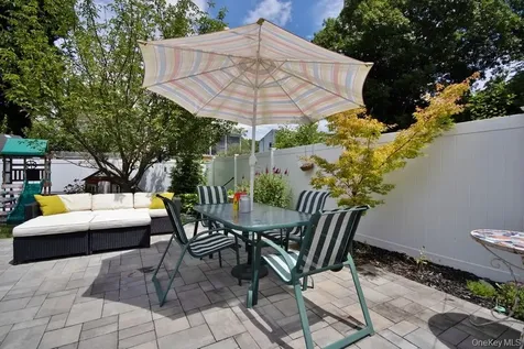 33 Crescent Drive Beacon NY 12508