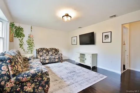 33 Crescent Drive Beacon NY 12508