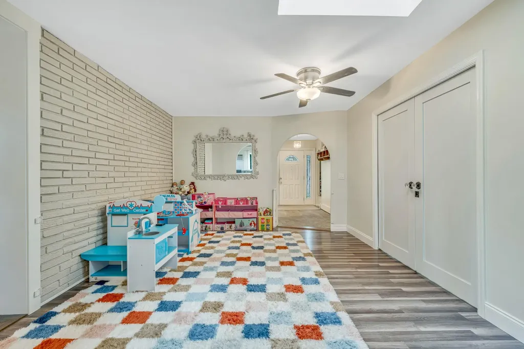 62 Mahogany Road Rocky Point NY 11778