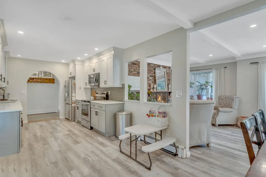 62 Mahogany Road Rocky Point NY 11778