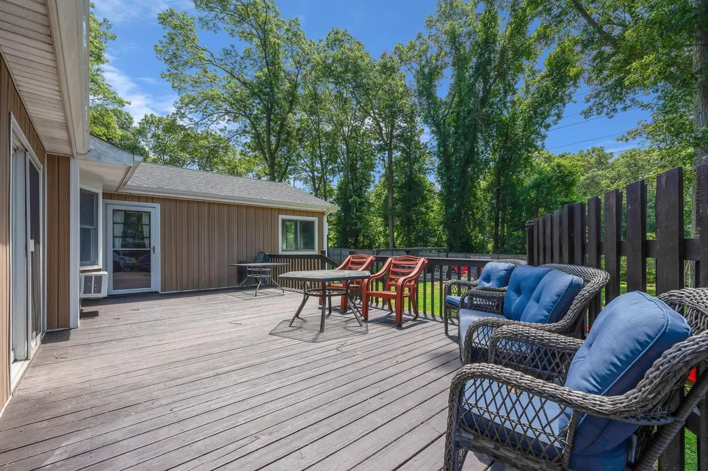 62 Mahogany Road Rocky Point NY 11778