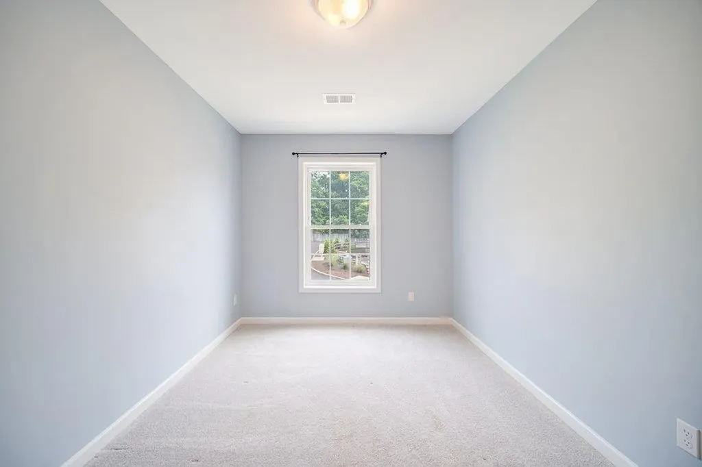 31 Pinto Road W Middletown NY 10941