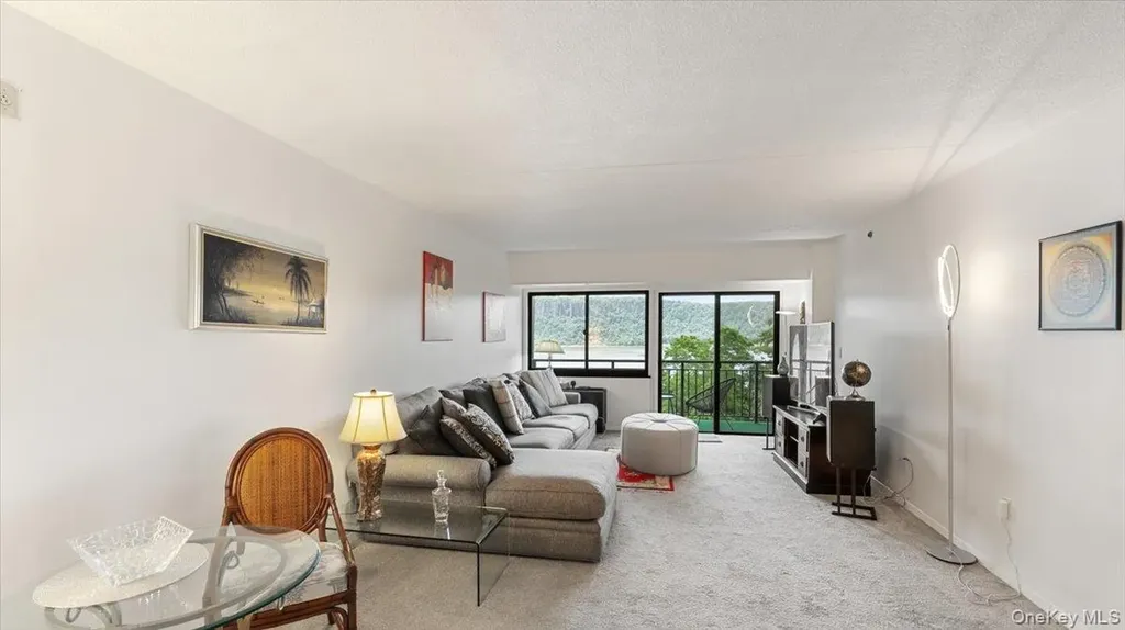 1020 Warburton Avenue Yonkers NY 10701
