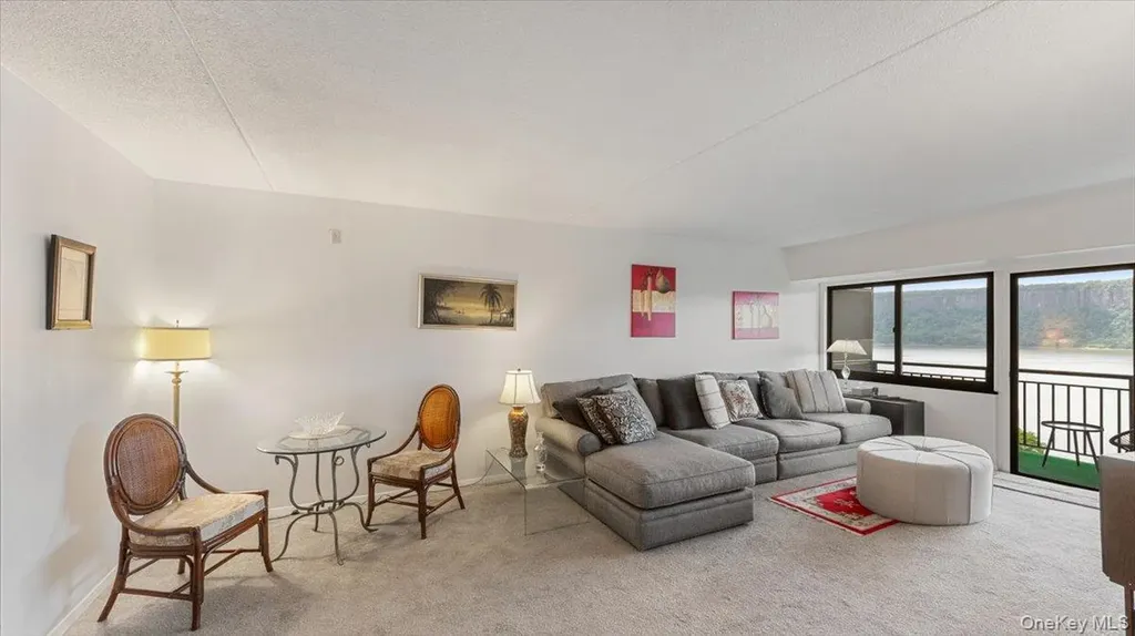 1020 Warburton Avenue Yonkers NY 10701