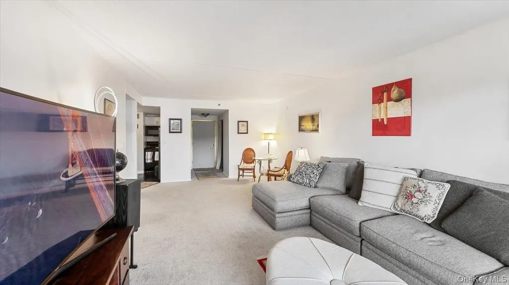 1020 Warburton Avenue Yonkers NY 10701