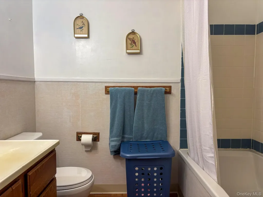 77 Duelk Avenue Monroe NY 10950