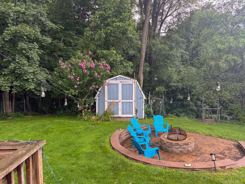 77 Duelk Avenue Monroe NY 10950