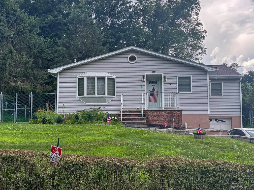 77 Duelk Avenue Monroe NY 10950