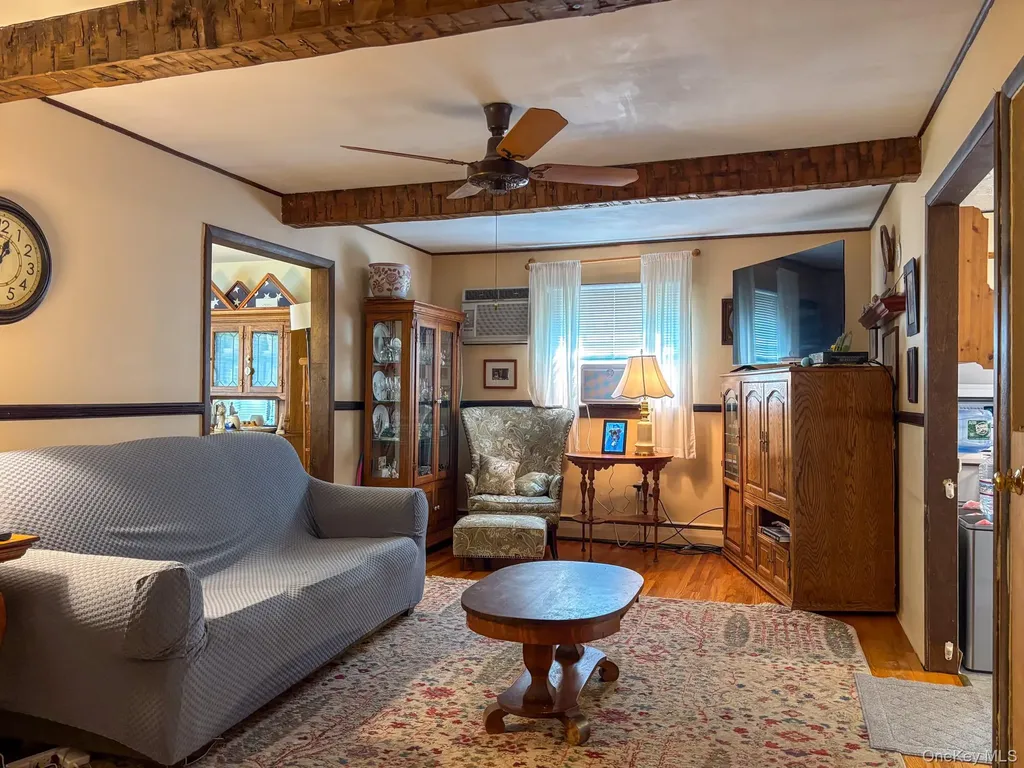 77 Duelk Avenue Monroe NY 10950
