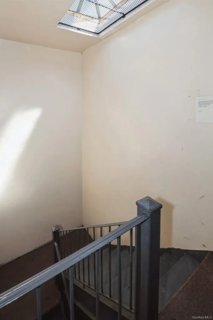 275 Howard Avenue Brooklyn NY 11233