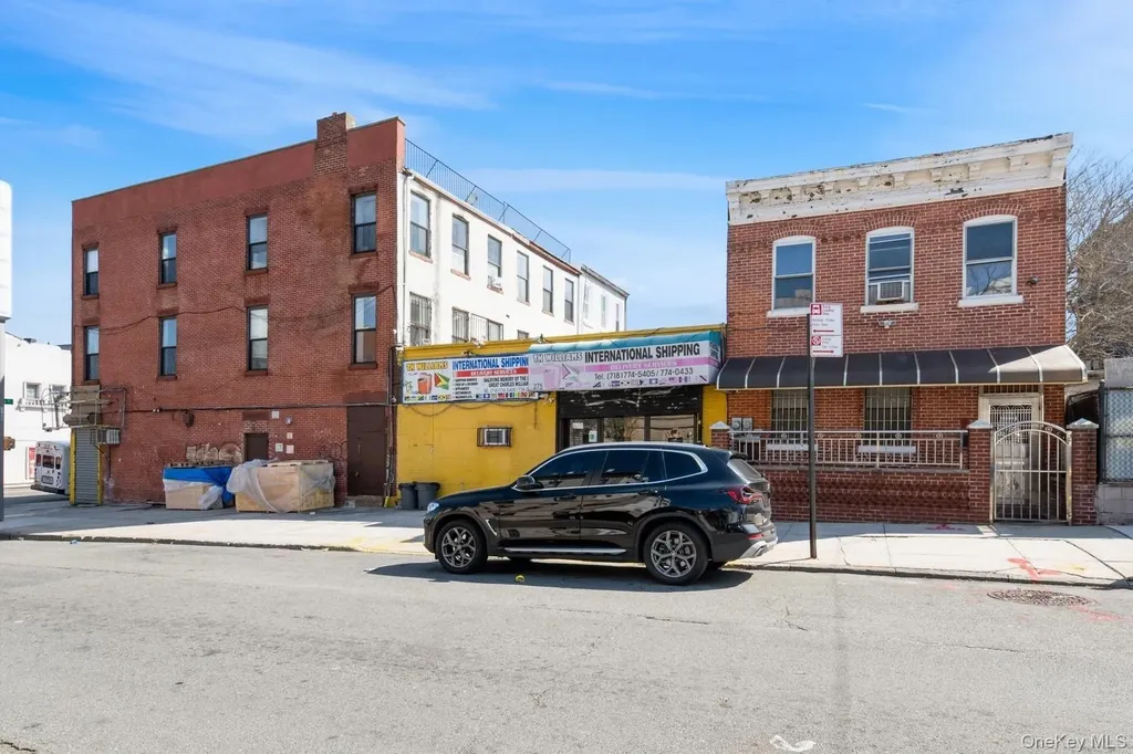 275 Howard Avenue Brooklyn NY 11233