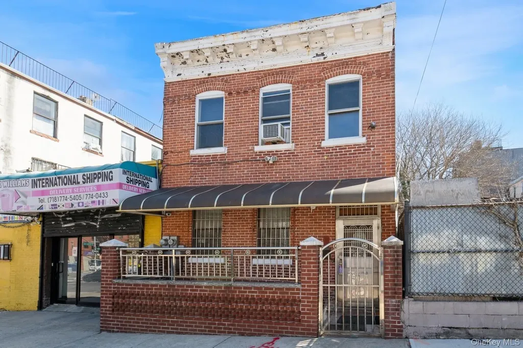275 Howard Avenue Brooklyn NY 11233