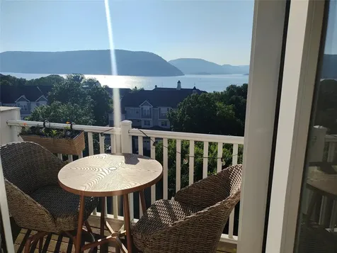 322 Highridge Court Peekskill NY 10566