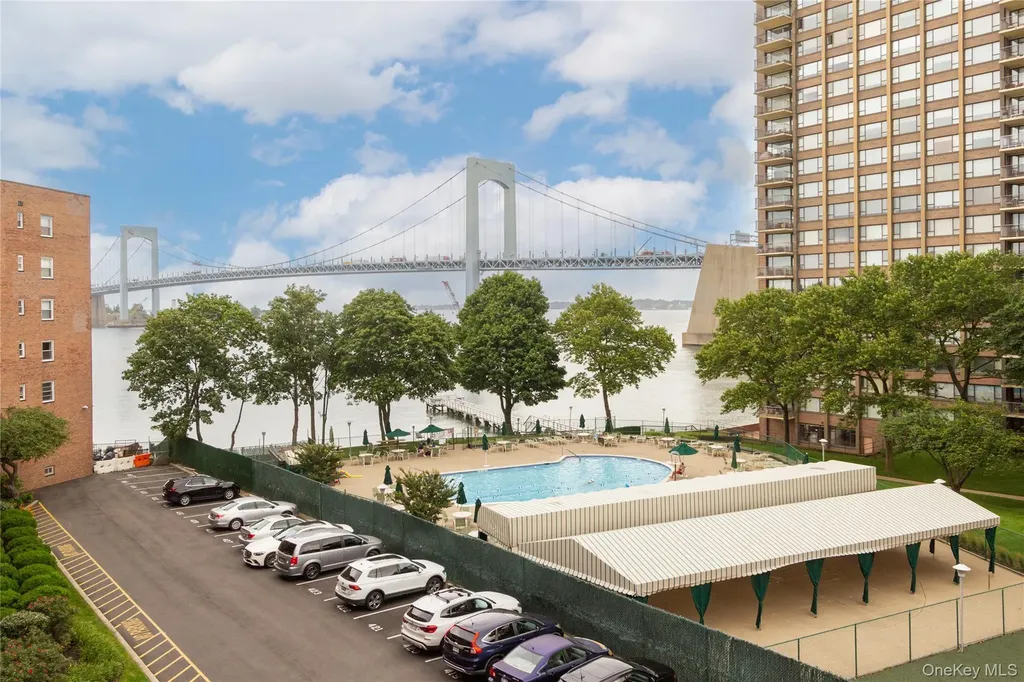 162-41 Powells Cove Boulevard Beechhurst NY 11357