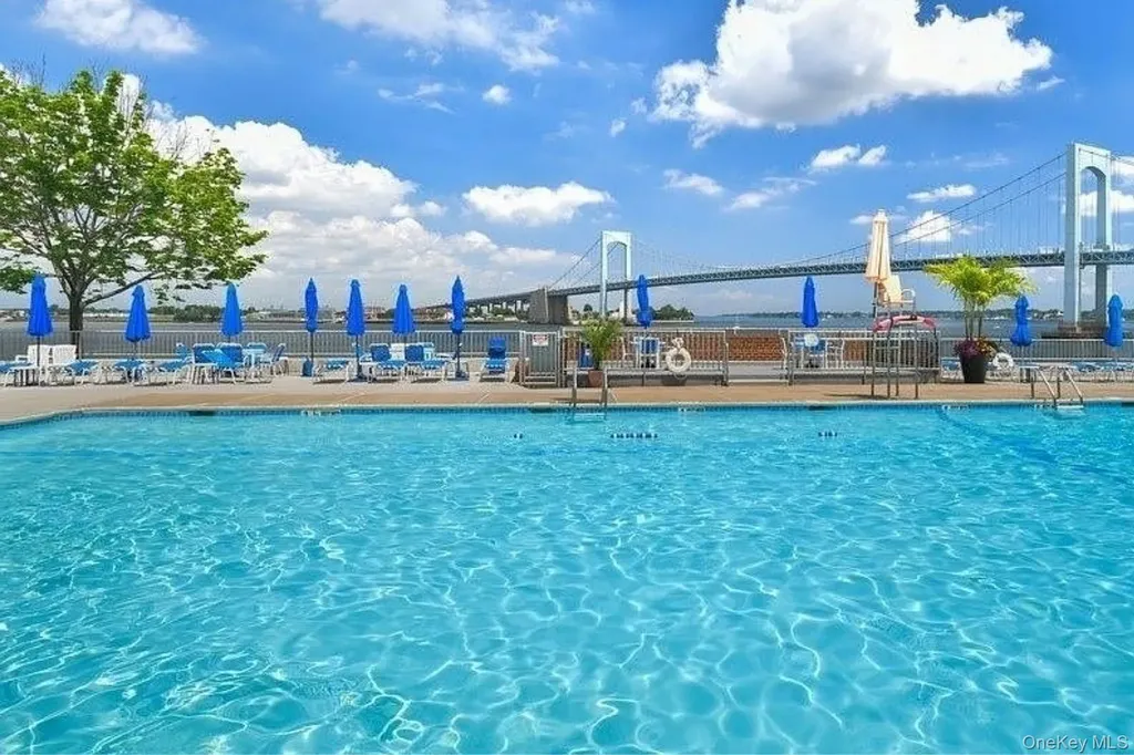 162-41 Powells Cove Boulevard Beechhurst NY 11357