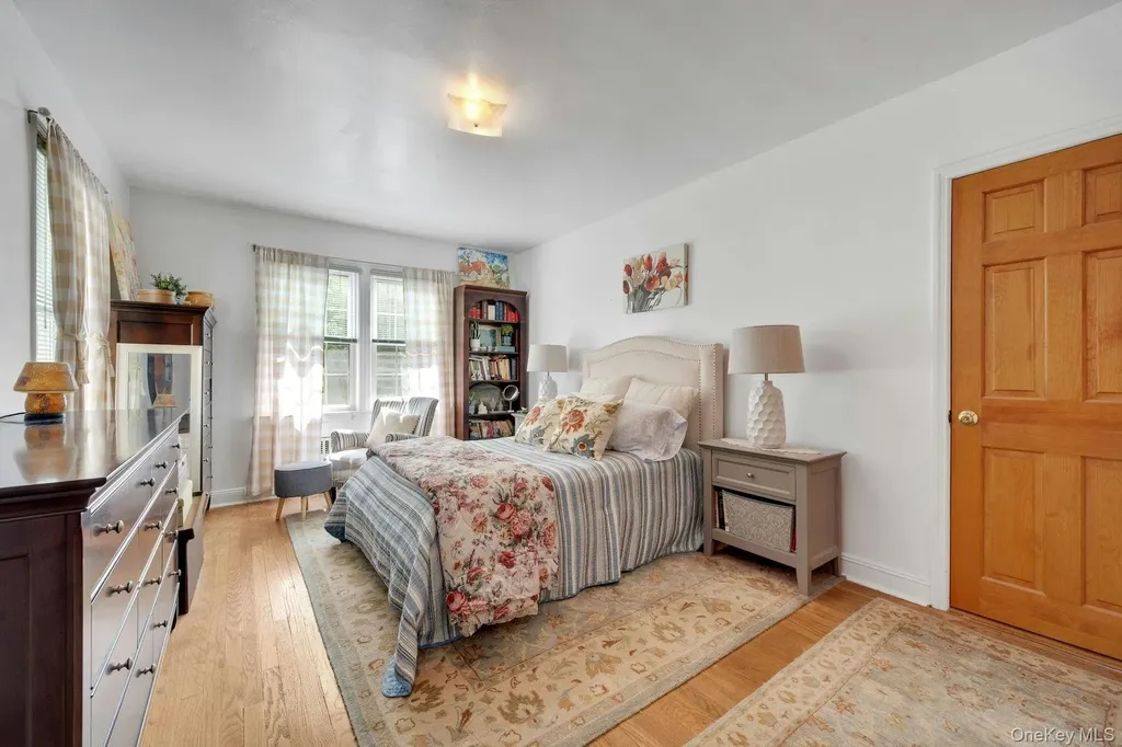 86 Briary Road Dobbs Ferry NY 10522