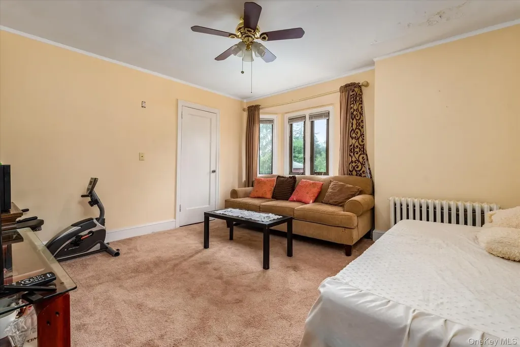 118 Carver Terrace Yonkers NY 10710
