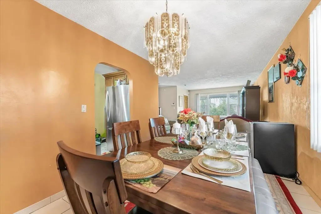 4216 Murdock Avenue Bronx NY 10466