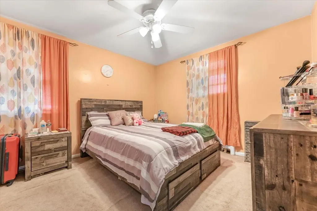 4216 Murdock Avenue Bronx NY 10466