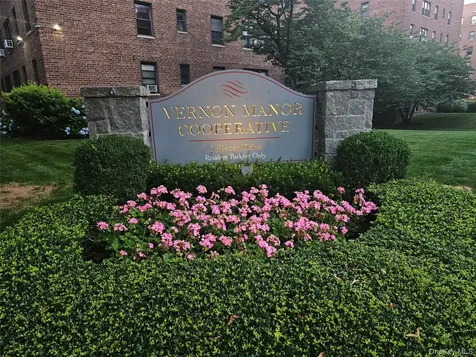 2 Fisher Drive Mount Vernon NY 10552