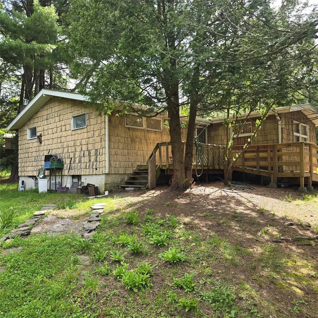 11 Ann Lane Mountain Dale NY 12763