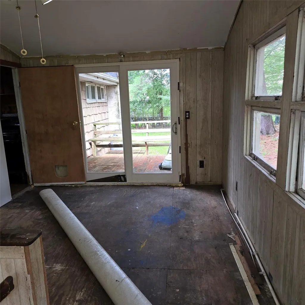 11 Ann Lane Mountain Dale NY 12763