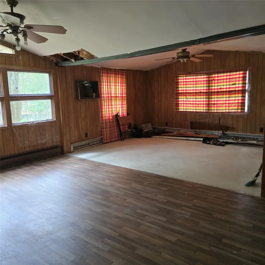 11 Ann Lane Mountain Dale NY 12763