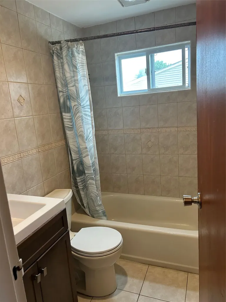 23 Cherwal Street West Babylon NY 11704
