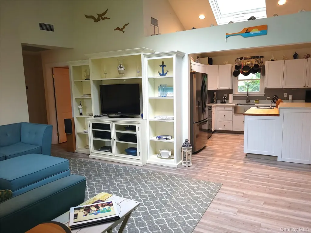 67 Wakeman Road Hampton Bays NY 11946