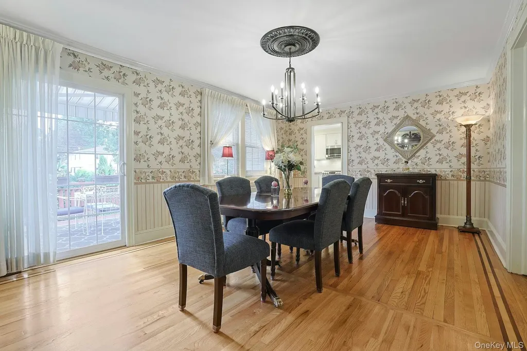 41 Cowdrey Street Yonkers NY 10701