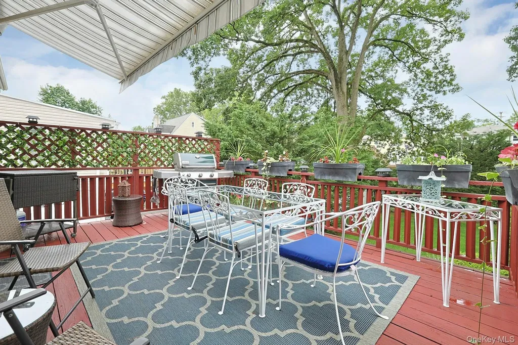 41 Cowdrey Street Yonkers NY 10701