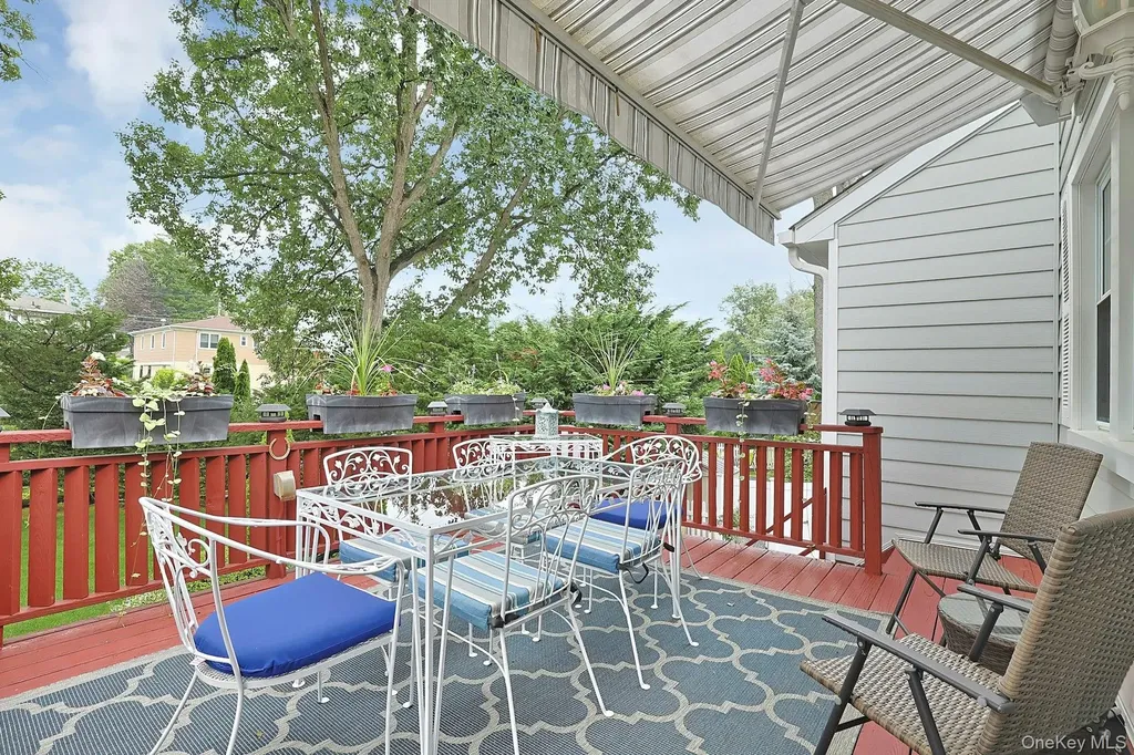 41 Cowdrey Street Yonkers NY 10701