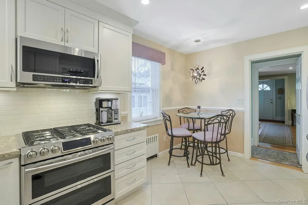 41 Cowdrey Street Yonkers NY 10701