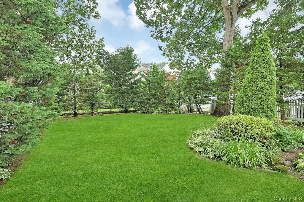 41 Cowdrey Street Yonkers NY 10701