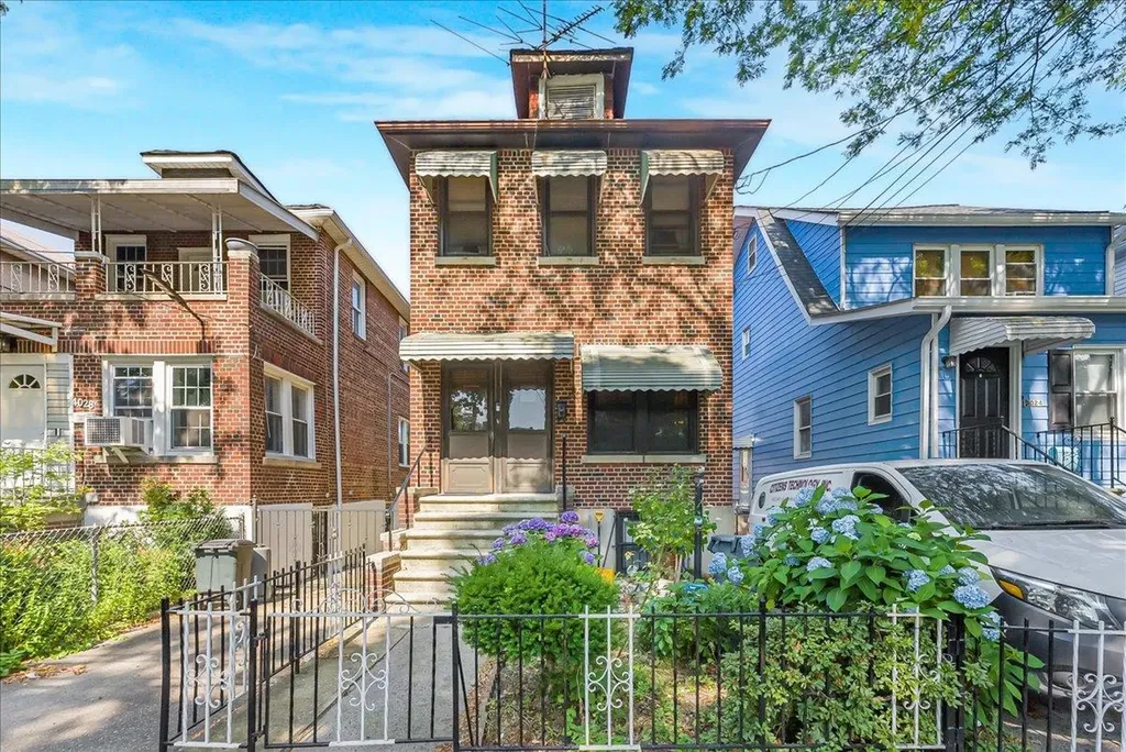 4026 Wickham Avenue Bronx NY 10466