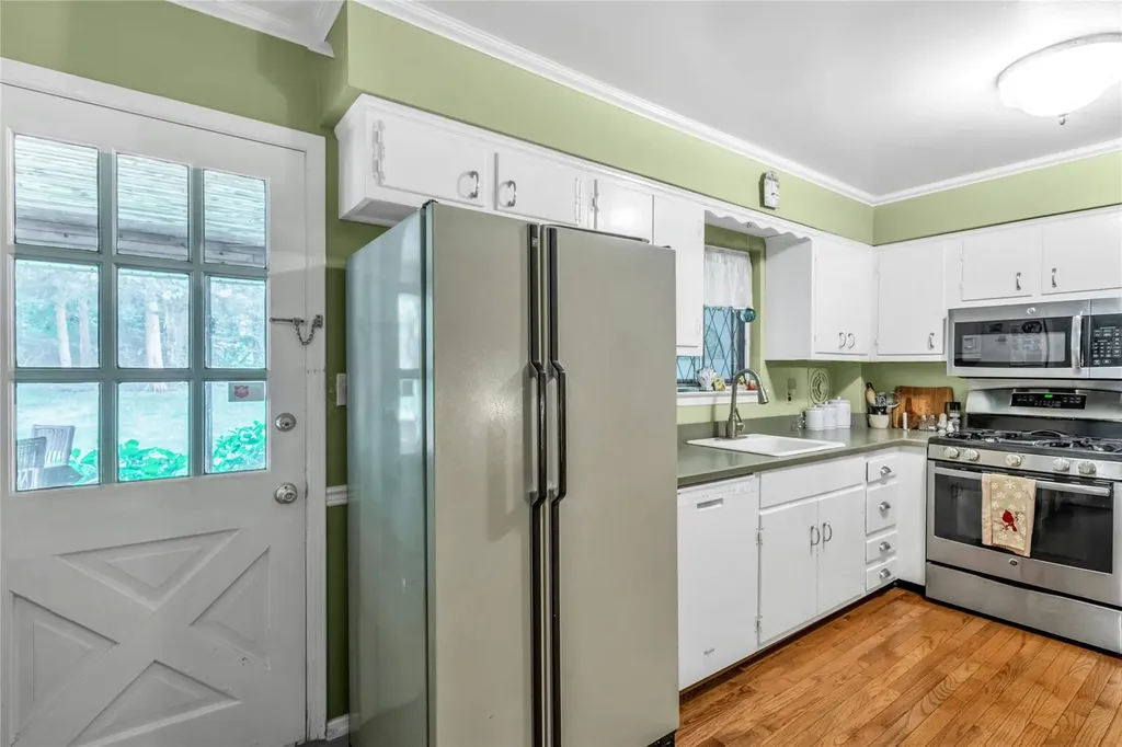 29 Cardinal Lane Hauppauge NY 11788