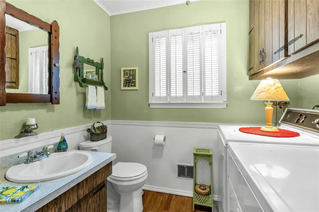 29 Cardinal Lane Hauppauge NY 11788