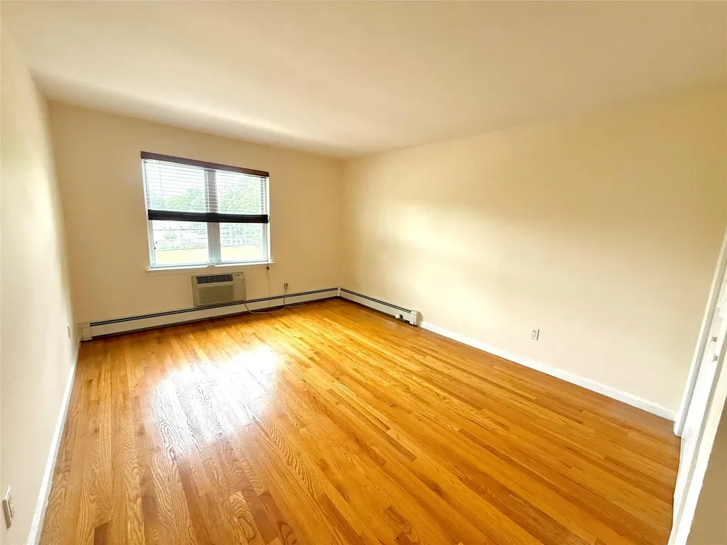 17 Broadway Harrison NY 10528