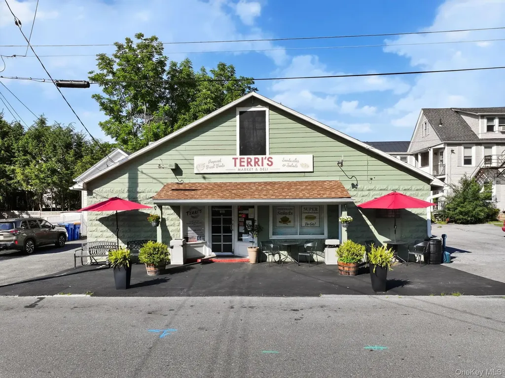 56 Emerson Street Kingston NY 12401