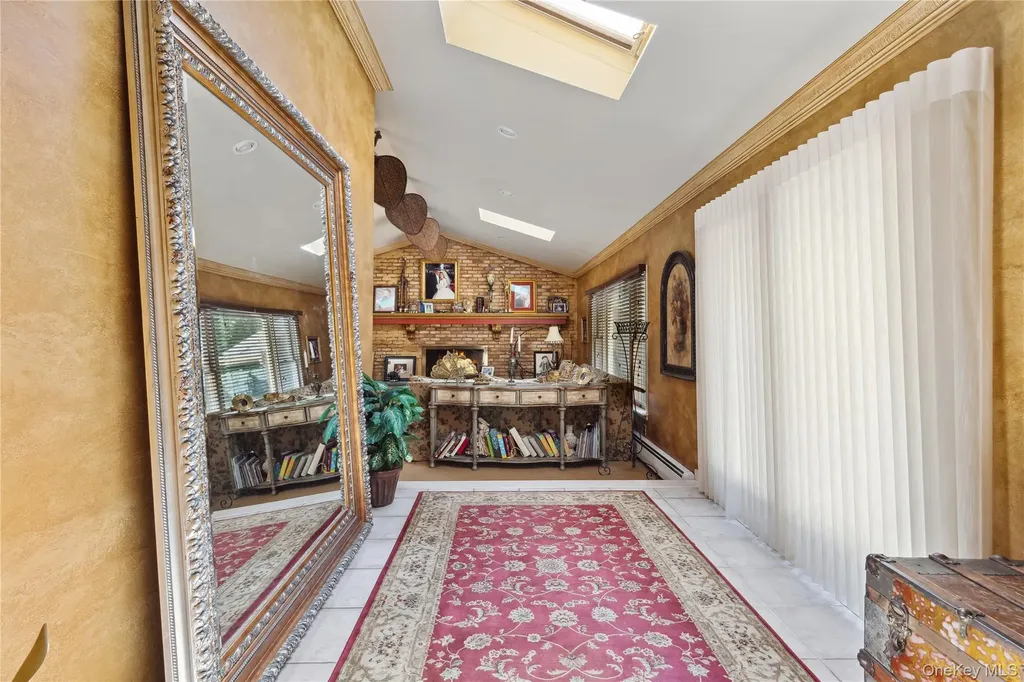 6 Cambridge Drive Smithtown NY 11787