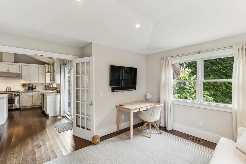20 Stratton Square East Hampton NY 11937