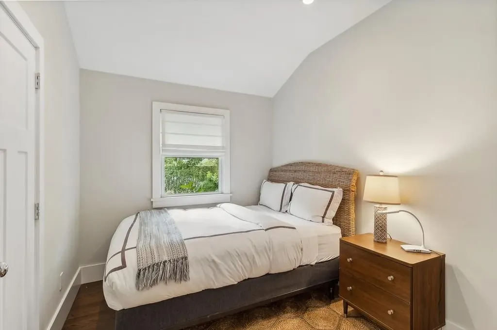 20 Stratton Square East Hampton NY 11937