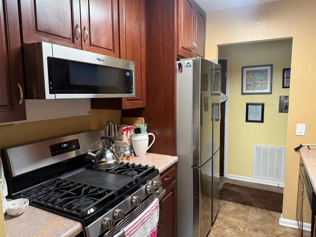 600 Commons Way Fishkill NY 12524