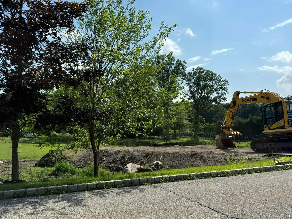 4 Mccarthy Circle Stony Point NY 10980