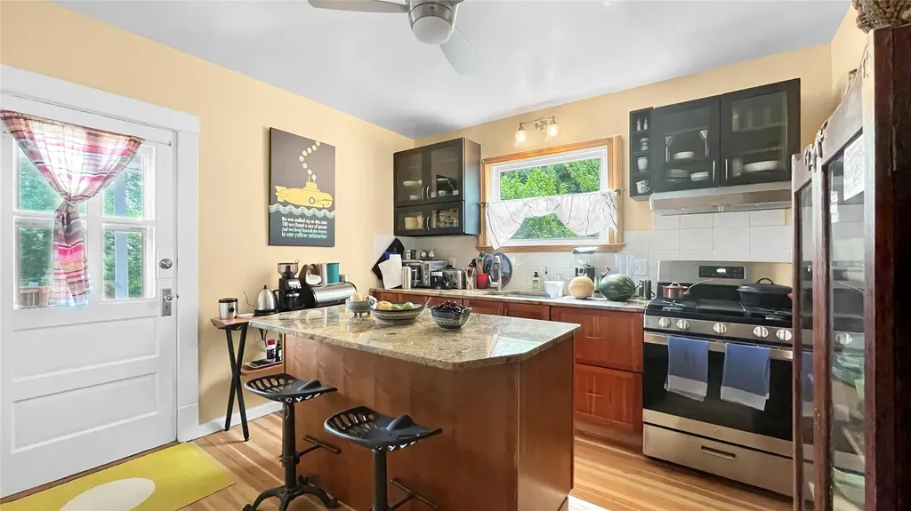 70 Verplanck Avenue Beacon NY 12508
